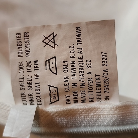 Vintage Victorian wedding gown NWT size 8, cream beautiful beading - Picture 8 of 10